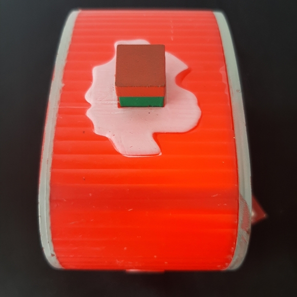 Cobblestone Corners RV Camper Figurine LED 4" Christmas Village Home Decor - Picture 9 of 12